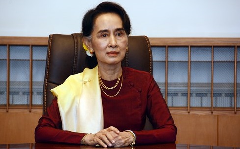 State Counsellor plans to meet economic professionals and experts to discuss sharp upturn in dollar prices (U Zaw Htay, Spokesperson to the President Office)