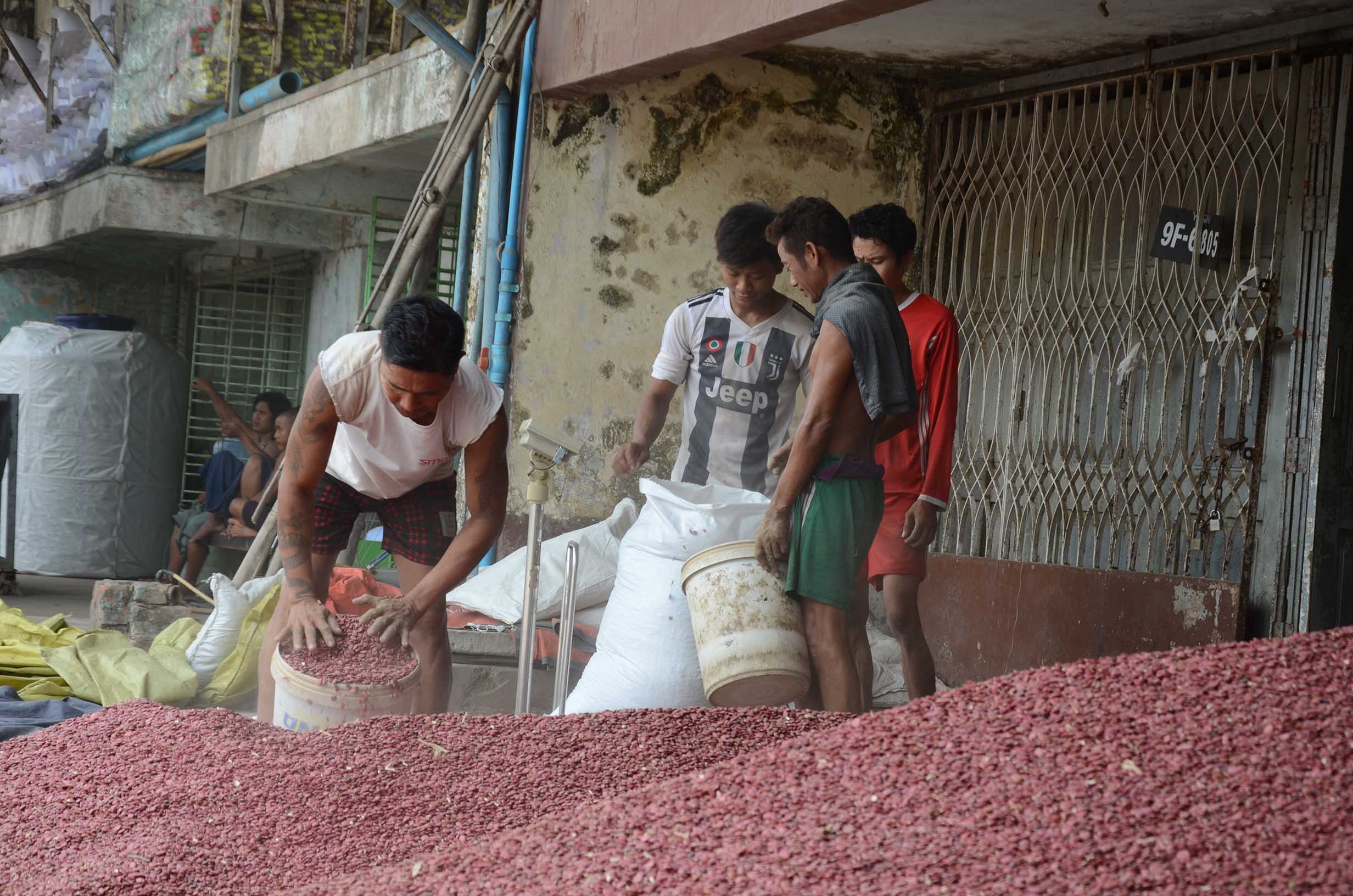 Myanmar exports about 100,000 tonnes of black beans to India by August – end of deadline of 2020 