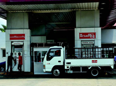 Nine foreign firms submit fuel distribution bid 