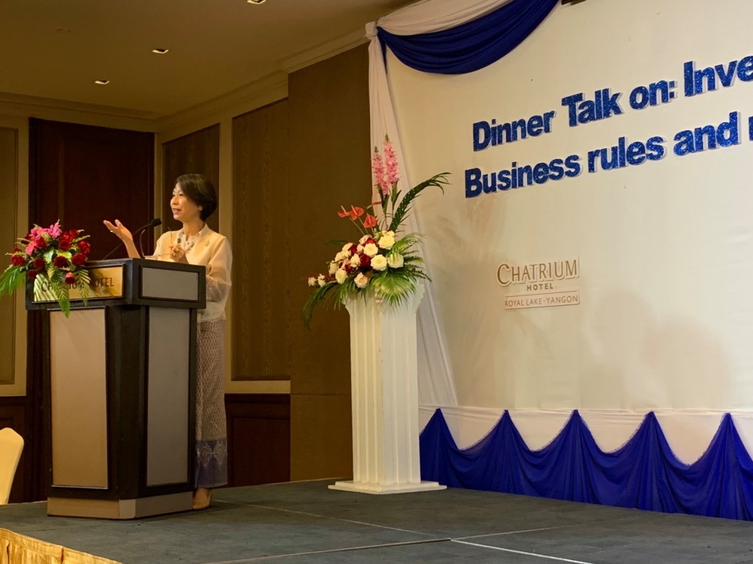 เอกอัครราชทูต ณ กรุงย่างกุ้ง ร่วมงาน Dinner Talk “Investment Opportunities in Myanmar & Business Rules and Regulations for Investment in Myanmar”  จัดโดยสำนักงานคณะกรรมการส่งเสริมการลงทุน