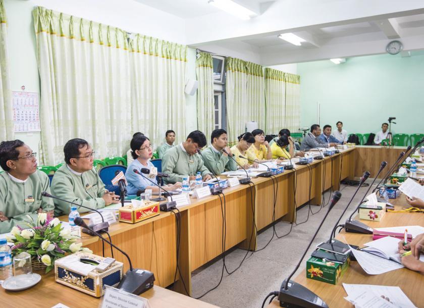 Myanmar Investment Commission gives regional and state investment commissions 15 working days to review applications from investors