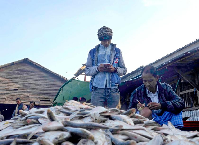Myanmar fisheries sector is not developing due to the lack of government and domestic banks’ financial assistance 