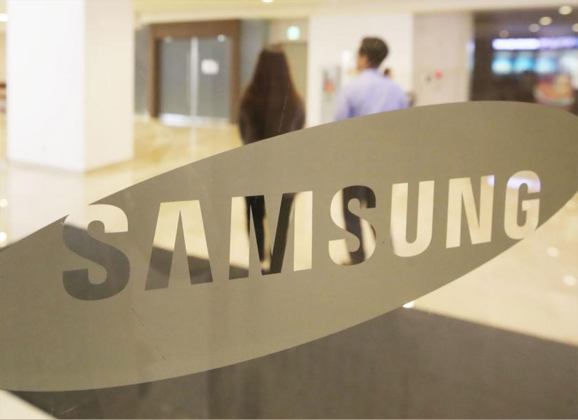 South Korea’s largest insurance company, Samsung Life Insurance Company left Myanmar as business patience over the government’s delay in liberalizing the insurance market is in short supply 