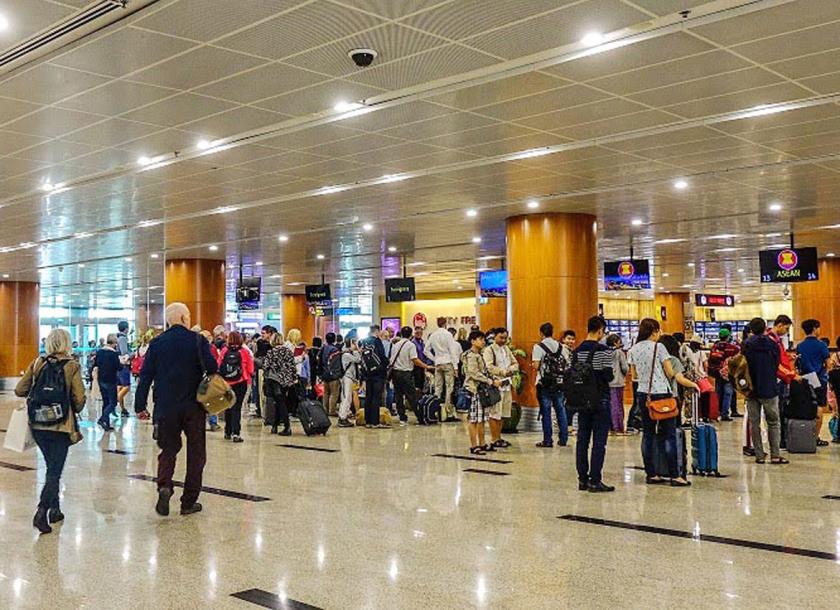 Myanmar authorities gave more tourists’ visa on arrival access with USD $ 50 per each at Yangon, Mandalay and Nay Pyi Taw international airport in move to open up more travelers from around the world 
