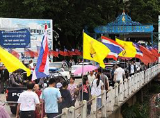 Border trade between Myanmar and Thailand is flowing regularly despite protests across the country (Director General of the Directorate of Trade, Ministry of Commerce of Myanmar)