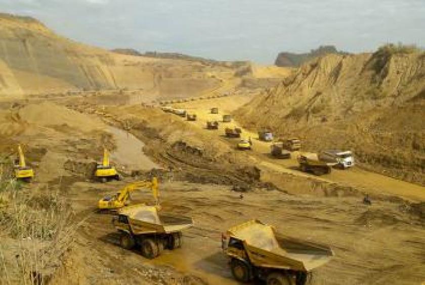 Local entrepreneurs have been invited to invest in copper and chromium mining along the valley in eastern part of Chin State (Dr. Min Zaw Oo, Director of Chin State Directorate of Investment and Company Administration) 