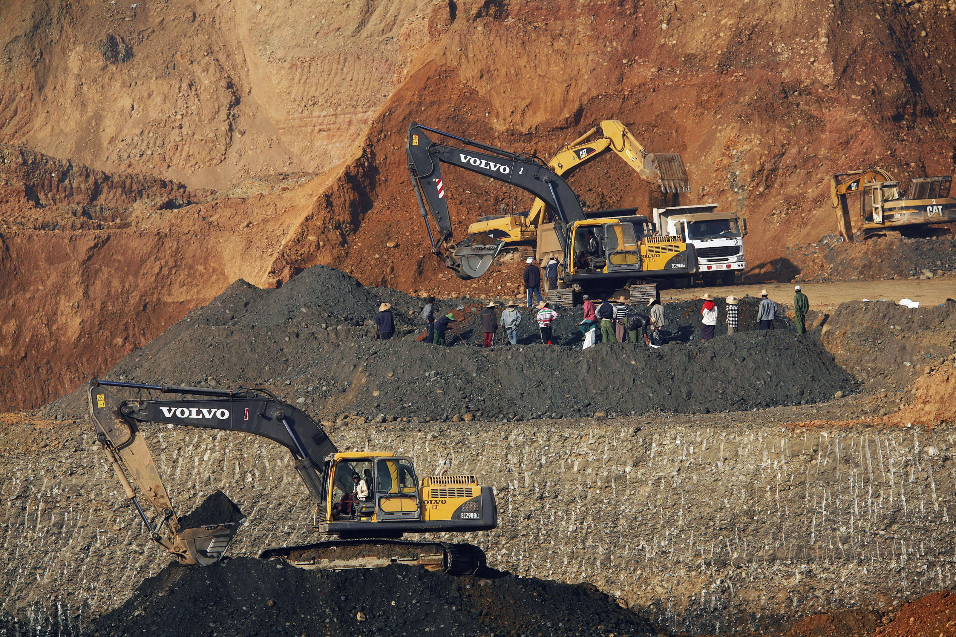 The volume of mineral export reached more than USD $ 1.4 billion at the end of 2018 – 2019 fiscal years 